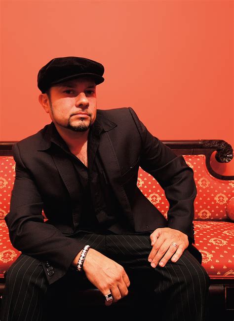 Louie vega - Louie Vega continues to expand the musical boundaries of house music with his unique ability to combine the essence of classic disco, soul and funk with the percussive energy that is the driving force of dancefloors worldwide. His new work is a second preview into the epic and forthcoming Expansions In The NYC album.